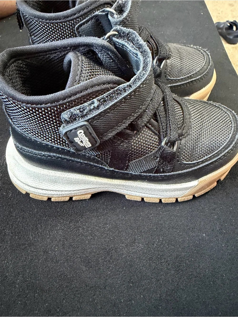 Kids boots/ sneakers